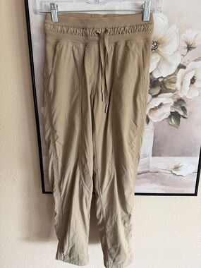 Lululemon dance studio pant